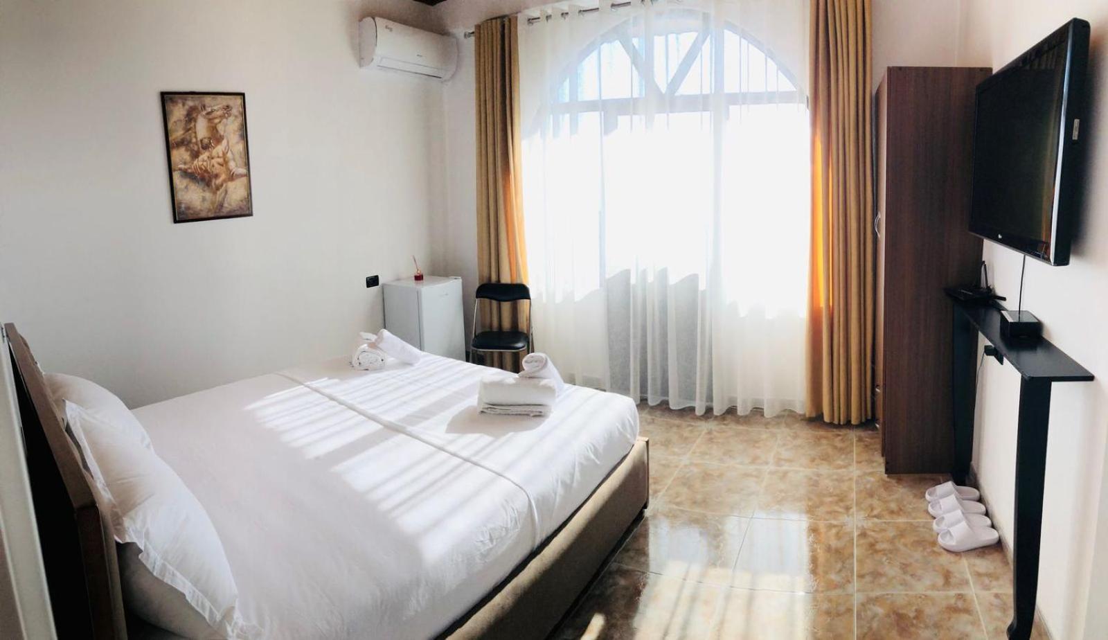 Rooms By Lion Крує Екстер'єр фото