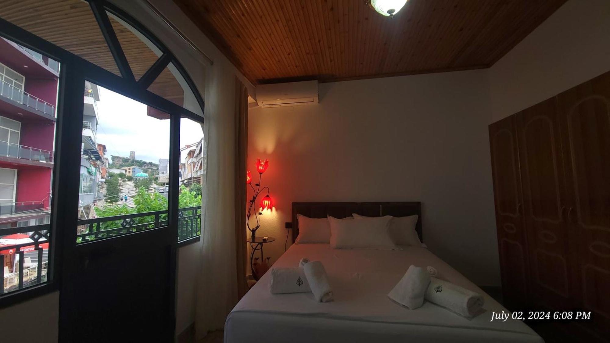 Rooms By Lion Крує Екстер'єр фото